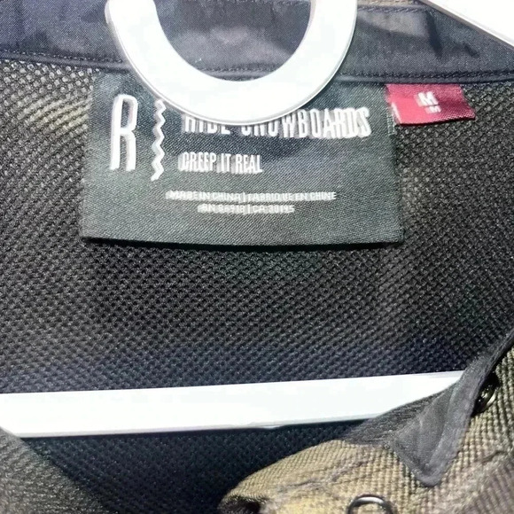 Ride Snowboarding Jacket Medium Green Plaid Softshell collared - Picture 3 of 4